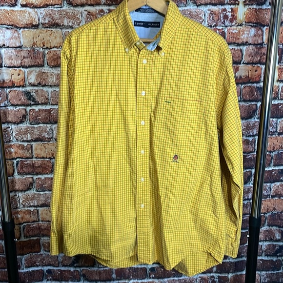 Tommy Hilfiger regular fit button down shirt medium windowpane yellow red pocket - Picture 1 of 7